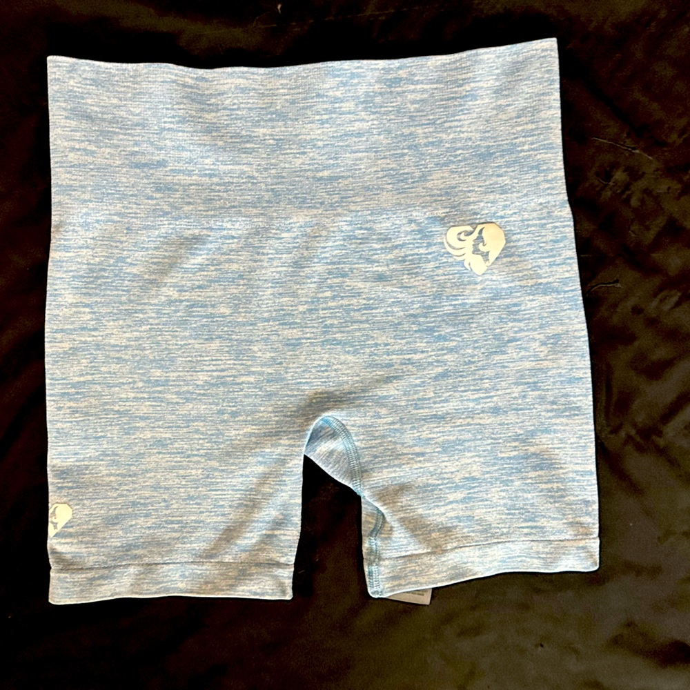 Women’s best workout shorts size medium